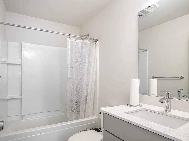 7122 A Beacon Ave S — Photo 12