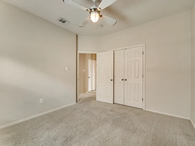 3209 Bloomfield Trl — Photo 5