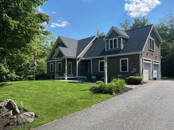 45 Newfield Road, Freeport, ME 04032