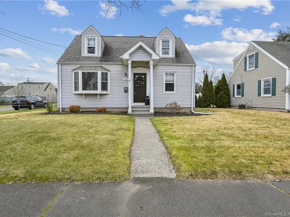 116 Shawmut Avenue, North Haven, CT 06473