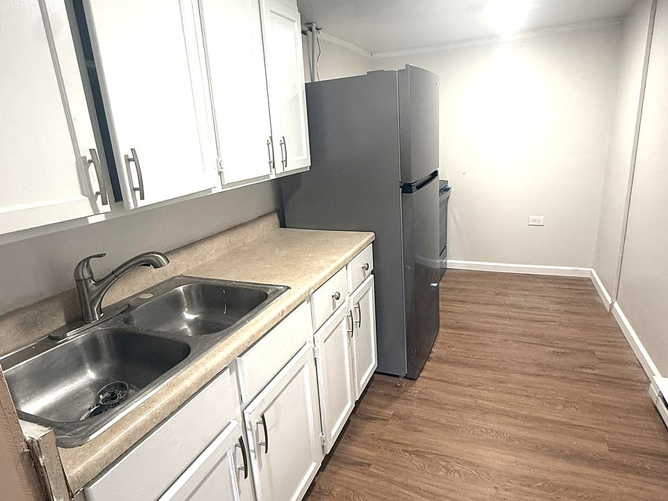 1st image of 1008 Mount Vernon Ave APT 1