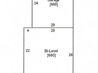 3202 10th St SW, Minot, ND 58701