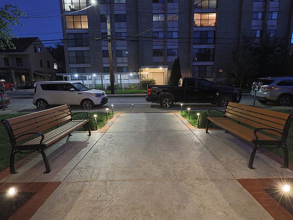 4th image of 44 Academy Ave APT 8