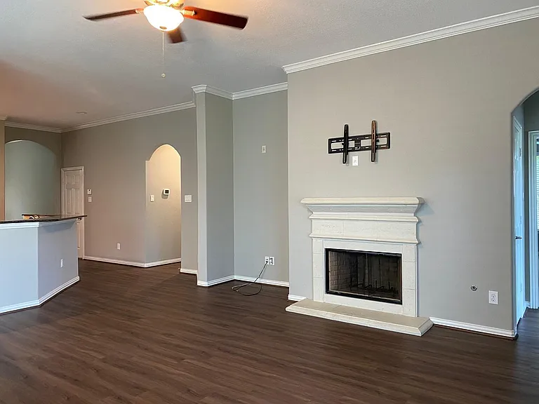 42 Black Swan Ct — Photo 8