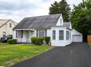 203 Chapman Pl, Elmira, NY