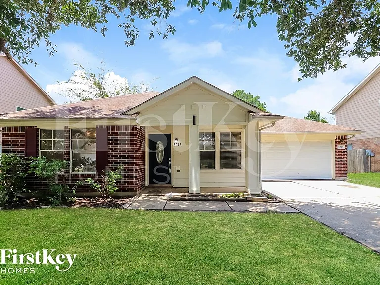 5043 Summit Lodge Dr — Photo 1