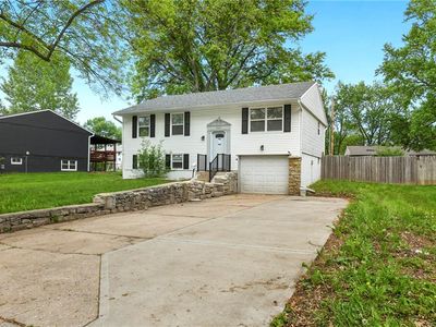 18604 E Susquehanna Rdg, Independence, MO, 64056