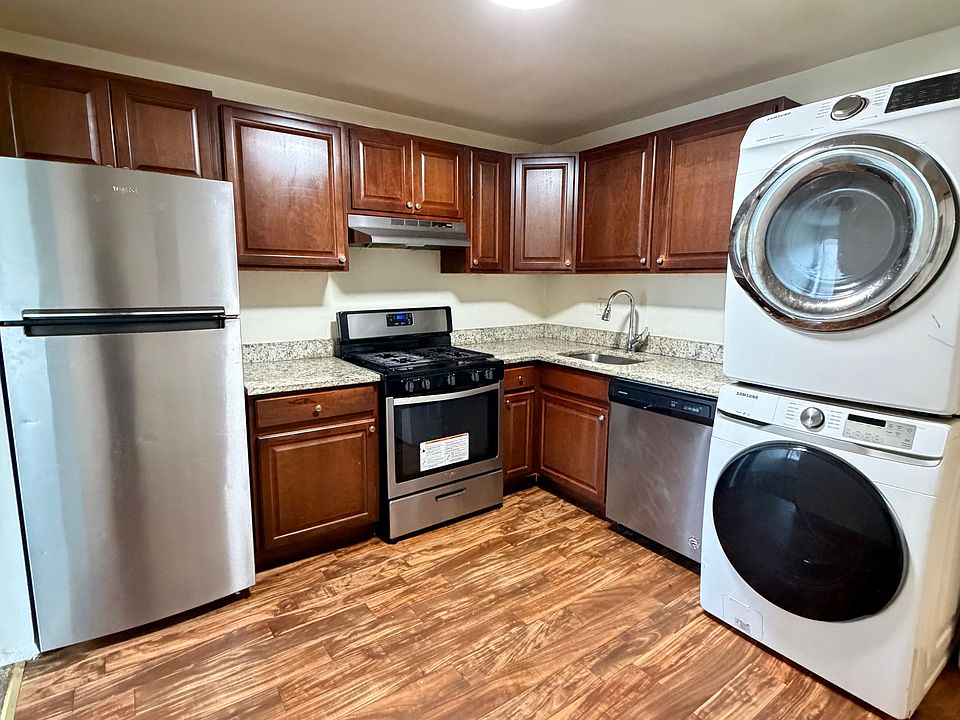 1st image of 18904 Mills Choice Rd APT 4