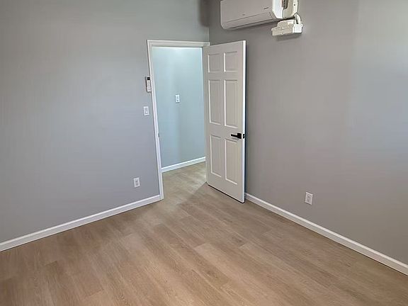 5th image of 231 Jericho Tpke Floor 1