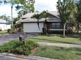 1637 Palomino Dr, Tarpon Springs, FL 34689