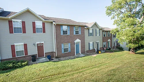 1334 Devon Ln Photo 1