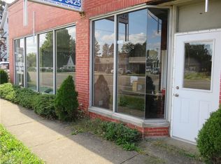 5900 Market St, Youngstown, OH 44512