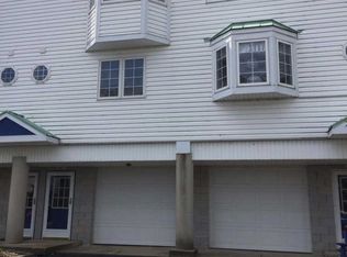 25 Cedar Point Rd UNIT E, Sandusky, OH 44870