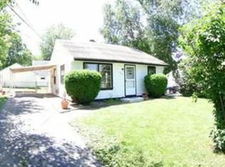 349 22nd Ave SW, Cedar Rapids, IA 52404