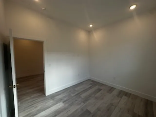 4514 Bryan St #201 — Photo 7