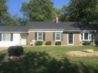 312 Wellesley Dr, O'Fallon, IL 62269