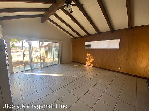 5th image of 1107 W Avenue L4