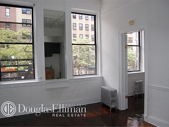4th image of 244 8th Ave APT 2F