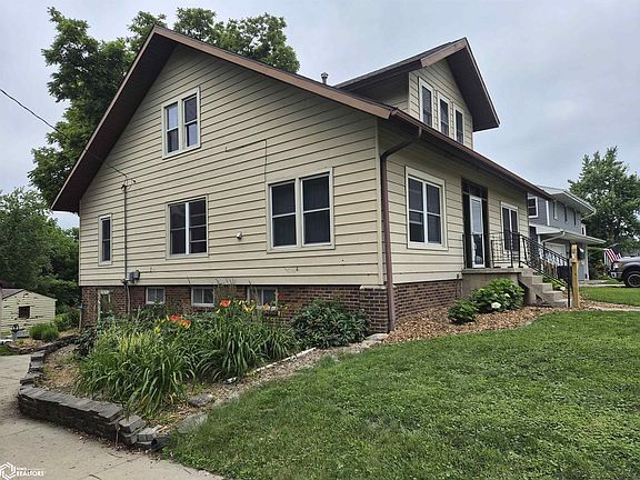 2nd image of 1225 N 4th Ave W
