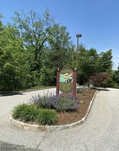 136 Falcon Ridge Way #6, Hamburg, NJ, 07419