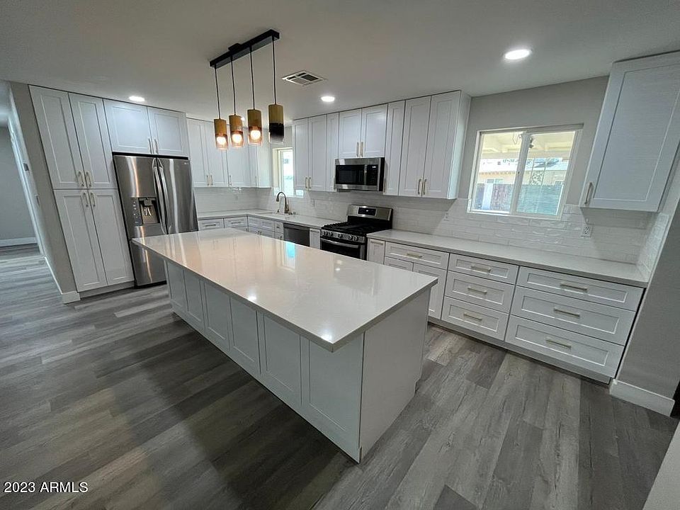1st image of 3733 W ORANGEWOOD Avenue