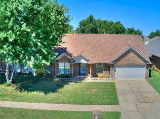 18413 Laurel Oak Dr, Edmond, OK 73012