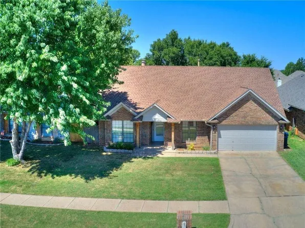 18413 Laurel Oak Dr, Edmond, OK 73012