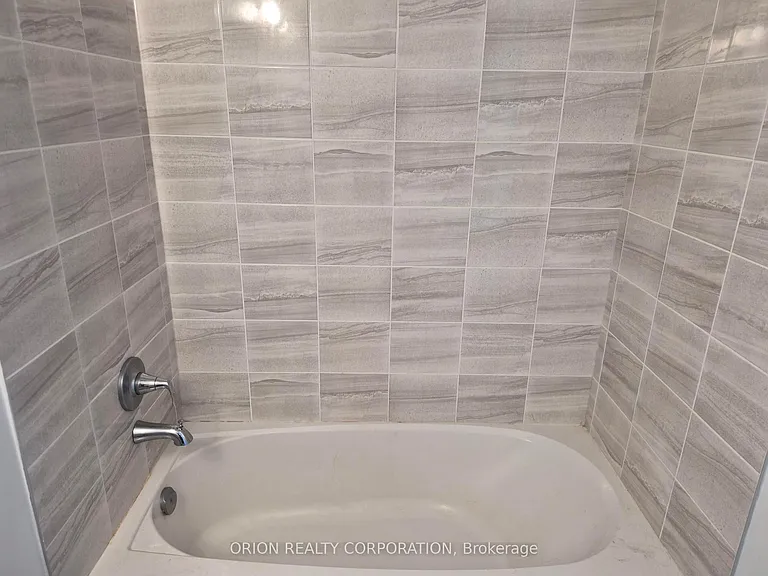 556 Marlee Ave #226 — Photo 12