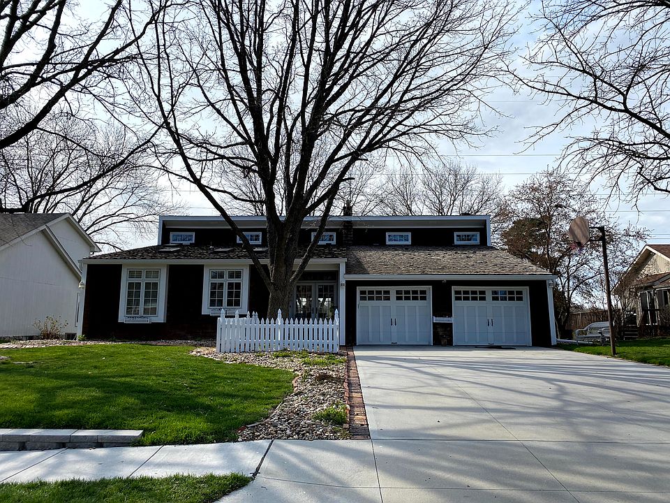 1st image of 12334 Rose Ln