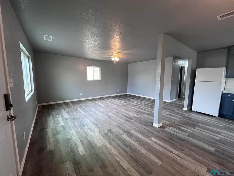 1507 W Ray Ave — Photo 5
