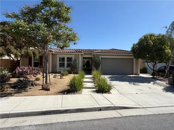 29584 Olympic Dr, Sun City, CA 92585