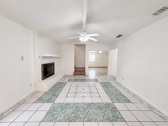 2nd image of 610 Colonial Dr
