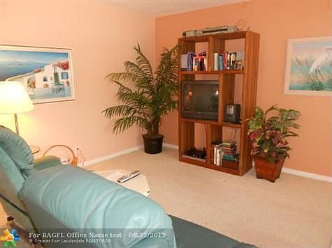 5th image of 1034 Ventnor #H