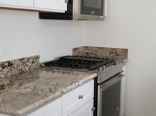 148 13th St APT C