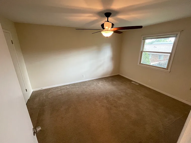 4105 Oxmoor Rd — Photo 15