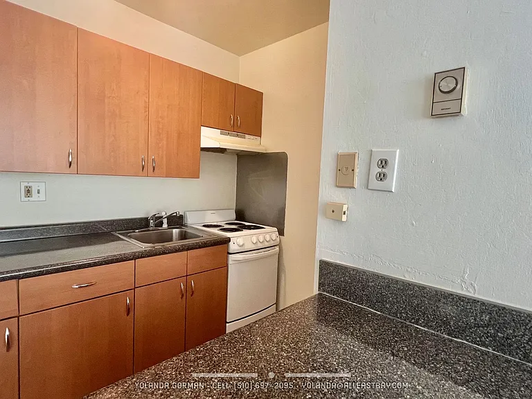 5 Admiral Dr #F208 — Photo 7