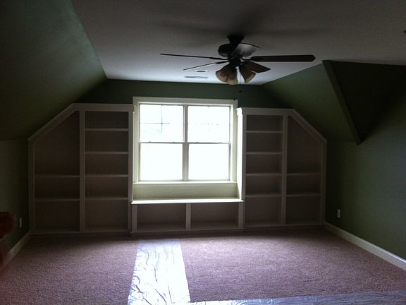 2nd Floor Bonus Room