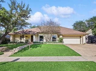 3604 Shady Brook Dr, Bedford, TX 76021