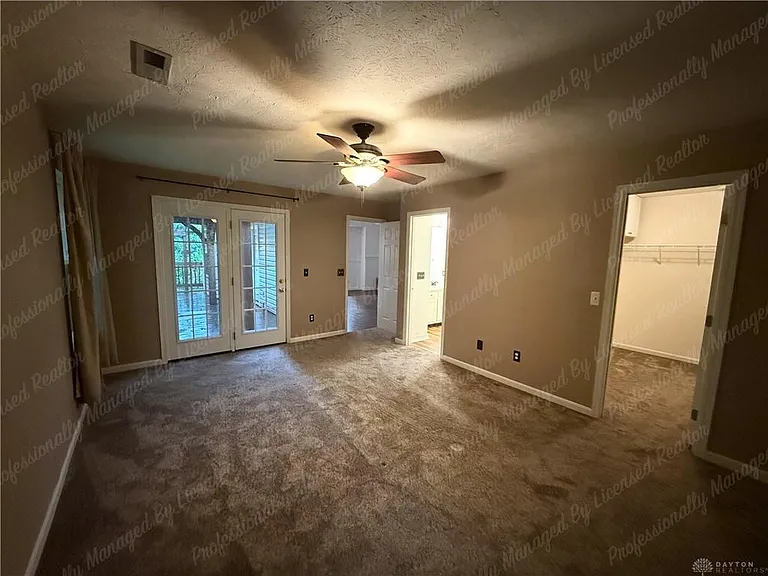 3433 Surry Ridge Way — Photo 27