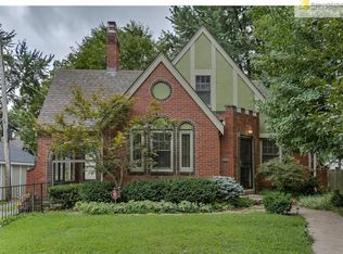 35 E 62nd Ter, Kansas City, MO 64113