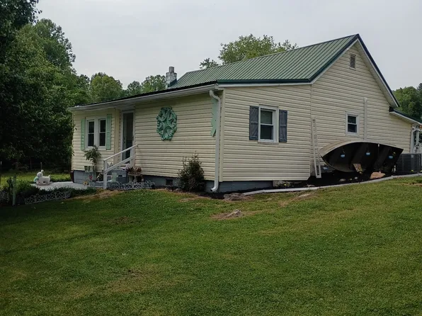 105 Samps Hollow Rd, Elizabethton, TN 37643