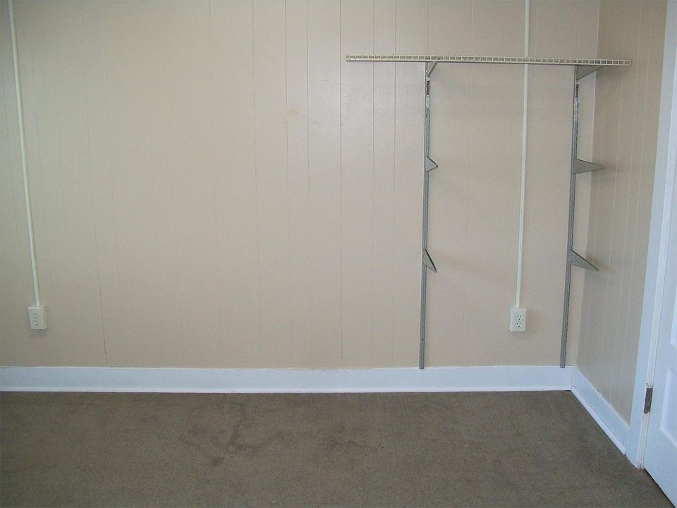 1st image of 220 1/2 N 19th St