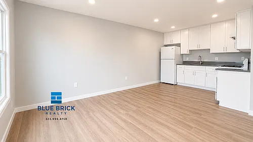 5000 W Coliseum St #5 Photo 1