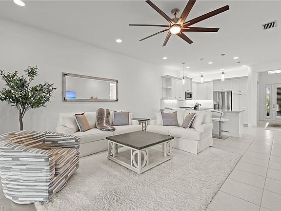 3rd image of 28412 Burano DR
