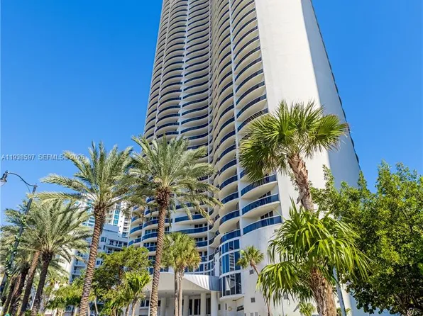 17201 Collins Ave APT 2006, Sunny Isles Beach, FL 33160
