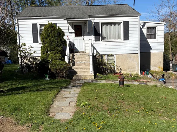 61 Pleasant Drive, Carmel, NY 10512