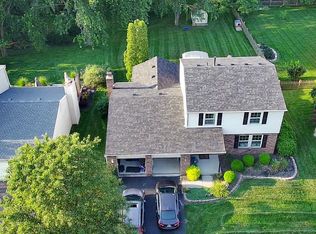 36 Butterfield Ln, Powell, OH