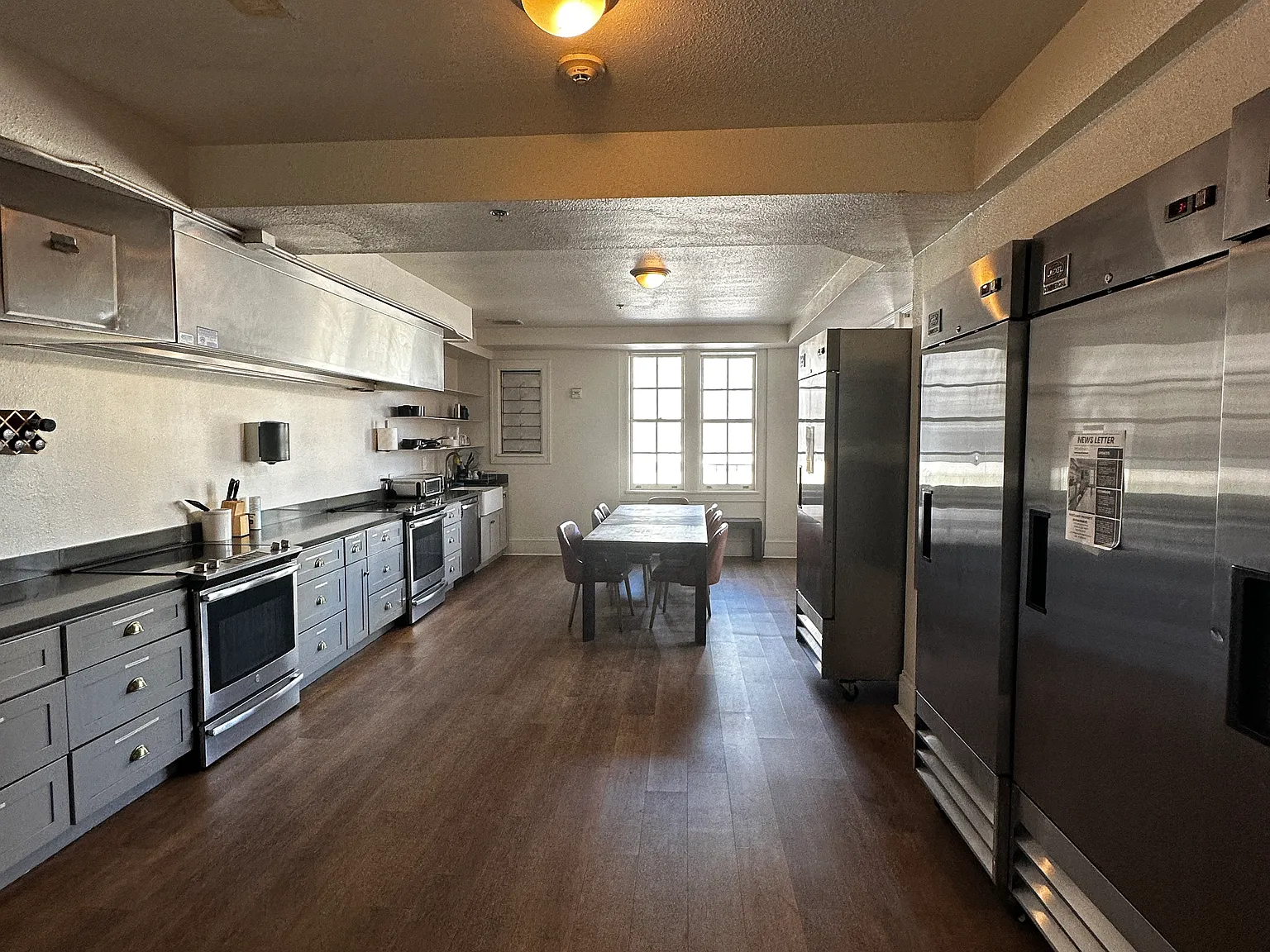 Webster Apartment — Photo 1