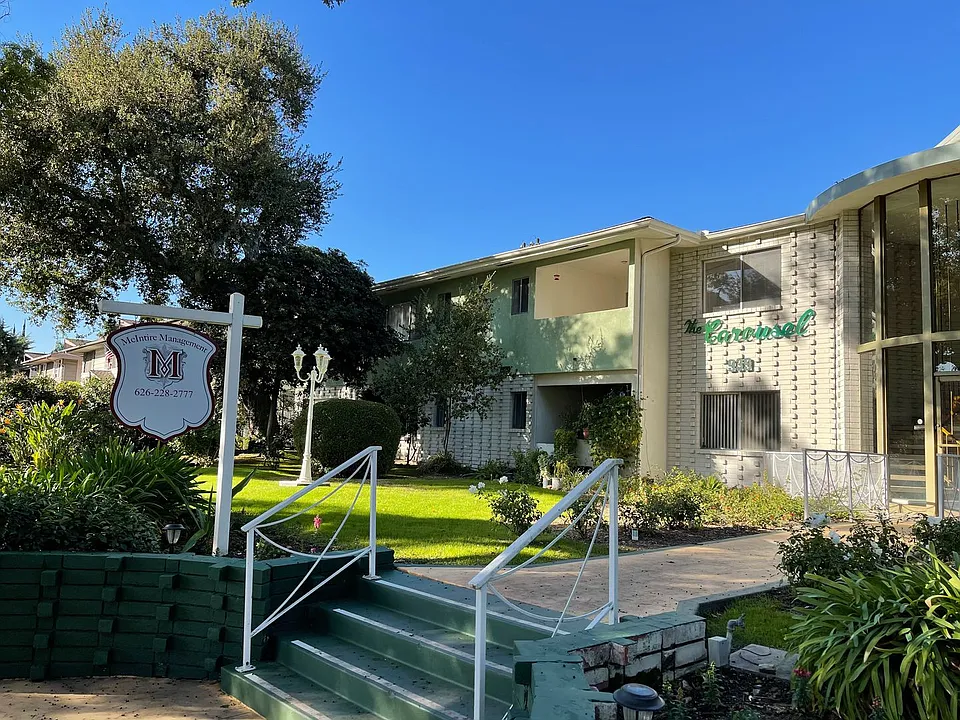 Carousel Apartments: Modern Living in the Heart of the Arcadia