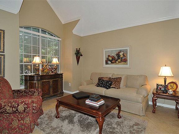 3rd image of 3430 Kings Mountain Dr